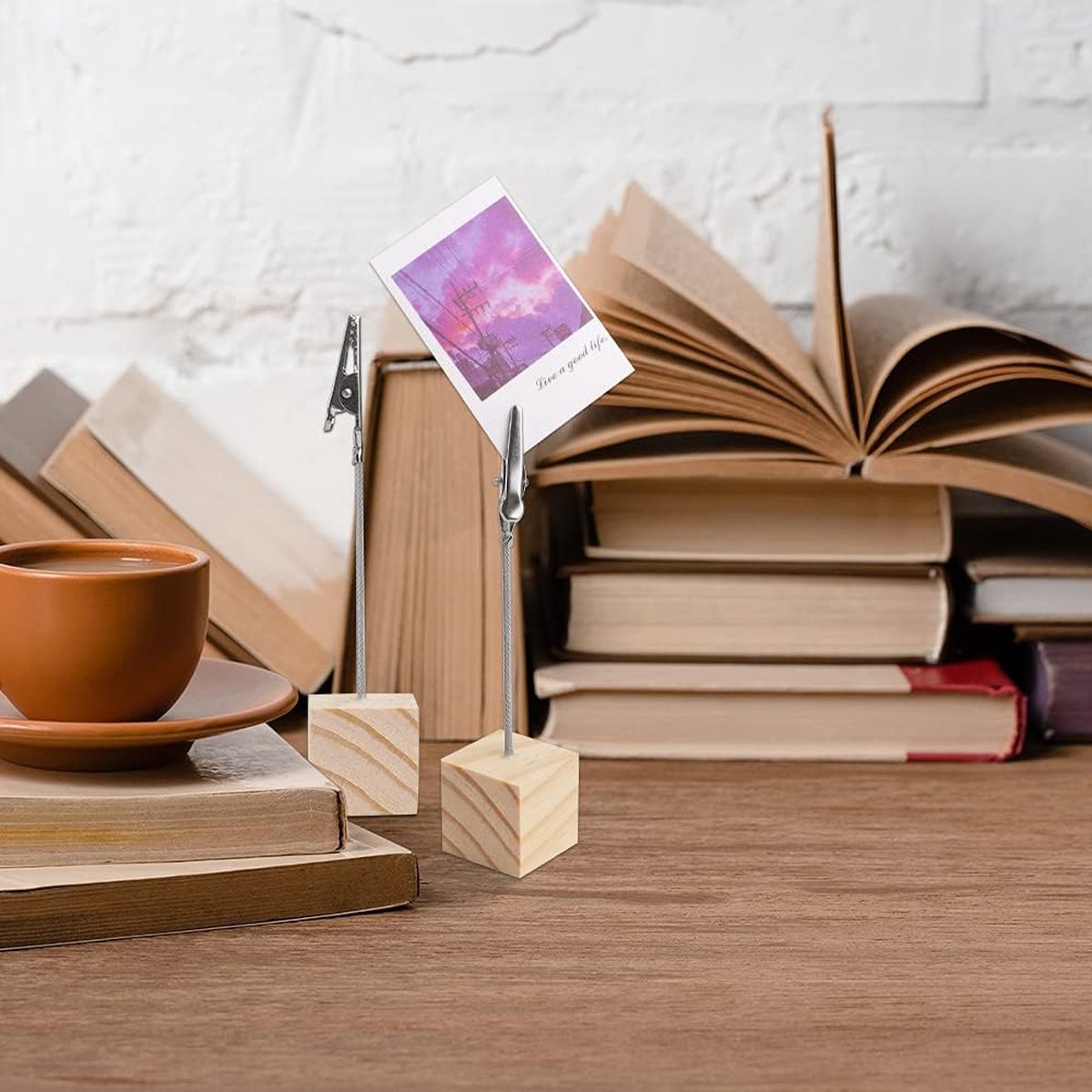 20 pieces wooden memo clip holder table numbers place card holders lightweight wooden cube base, memo photo photo paper note clip - brown - Image 5