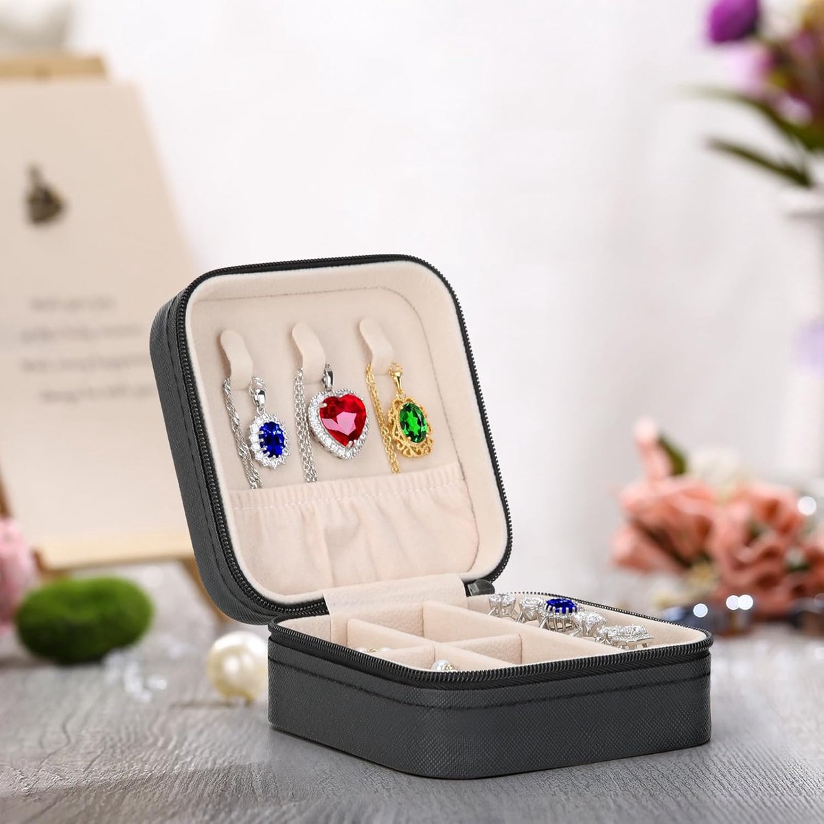 Jewelry box - Jewelry boxes - Jewel case - Organizer - Jewelry holder - Small jewelry box - Small jewelry box - Watch box - Storage box - Compact - Small - Travel case - Girls/Women - For Rings/Earrings/Necklace/Watches - Black - Image 4