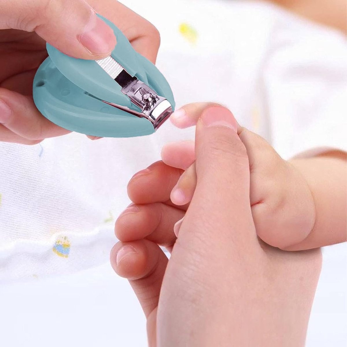 Nail Clipper - Nail Scissors - Toddler Nail Clipper - Child Nail Clipper - Baby Nail Scissors - Safety Scissors - Safe and Gentle - For Babies, Children, Adults - For Newborns, Baby, Toddler, Children - For All Ages - Blue - Image 3