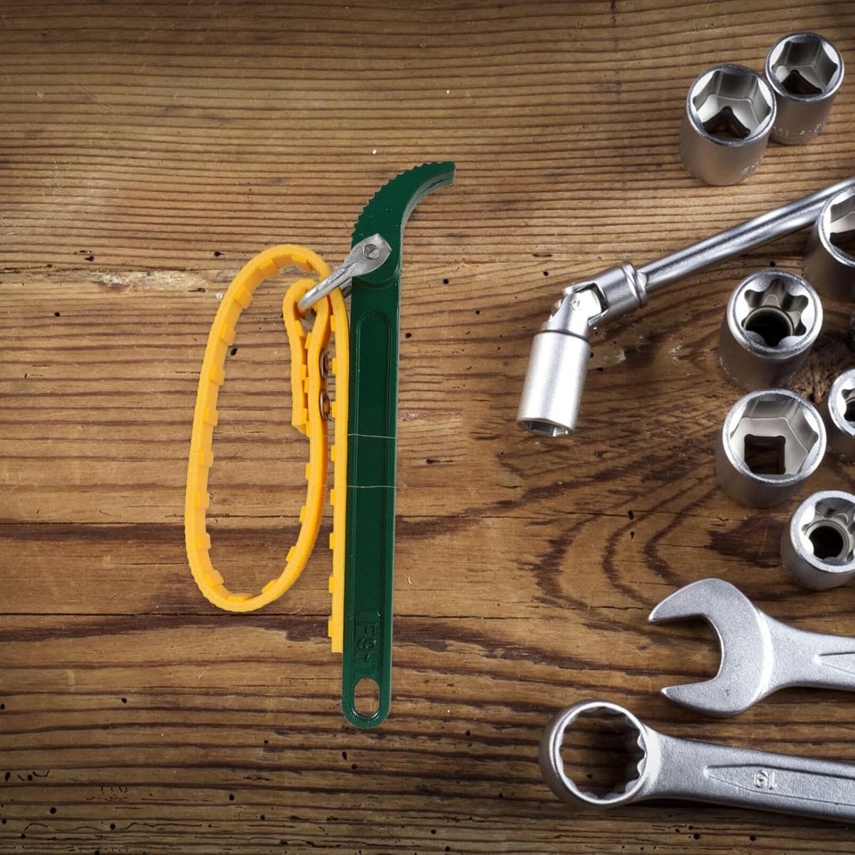 Strap Wrench - Oil Filter Wrench - Filter Wrench - Swivel Tensioning Strap - Oil Filter Pliers with Strap - Anti-Slip Strap - Max Diameter 130 mm - Strap Wrench for Opening Oil Filters - Universal - Plastic / Rubber - For Optimal Grip - Green - Image 2