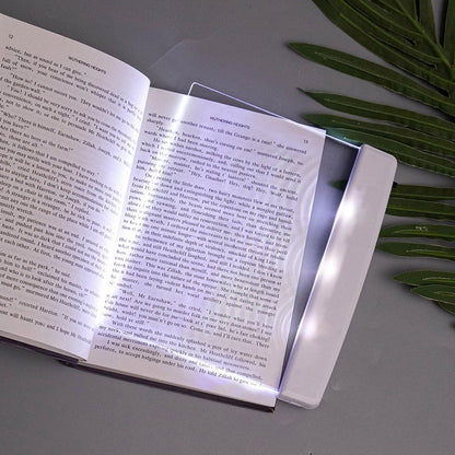 reading light for book - reading light - bookmark Book lamp - reading light for in bed - flat reading light - flexilight reading light - Battery operated (Requires 3 AA batteries, not included) - Suitable for reading in the evening - White