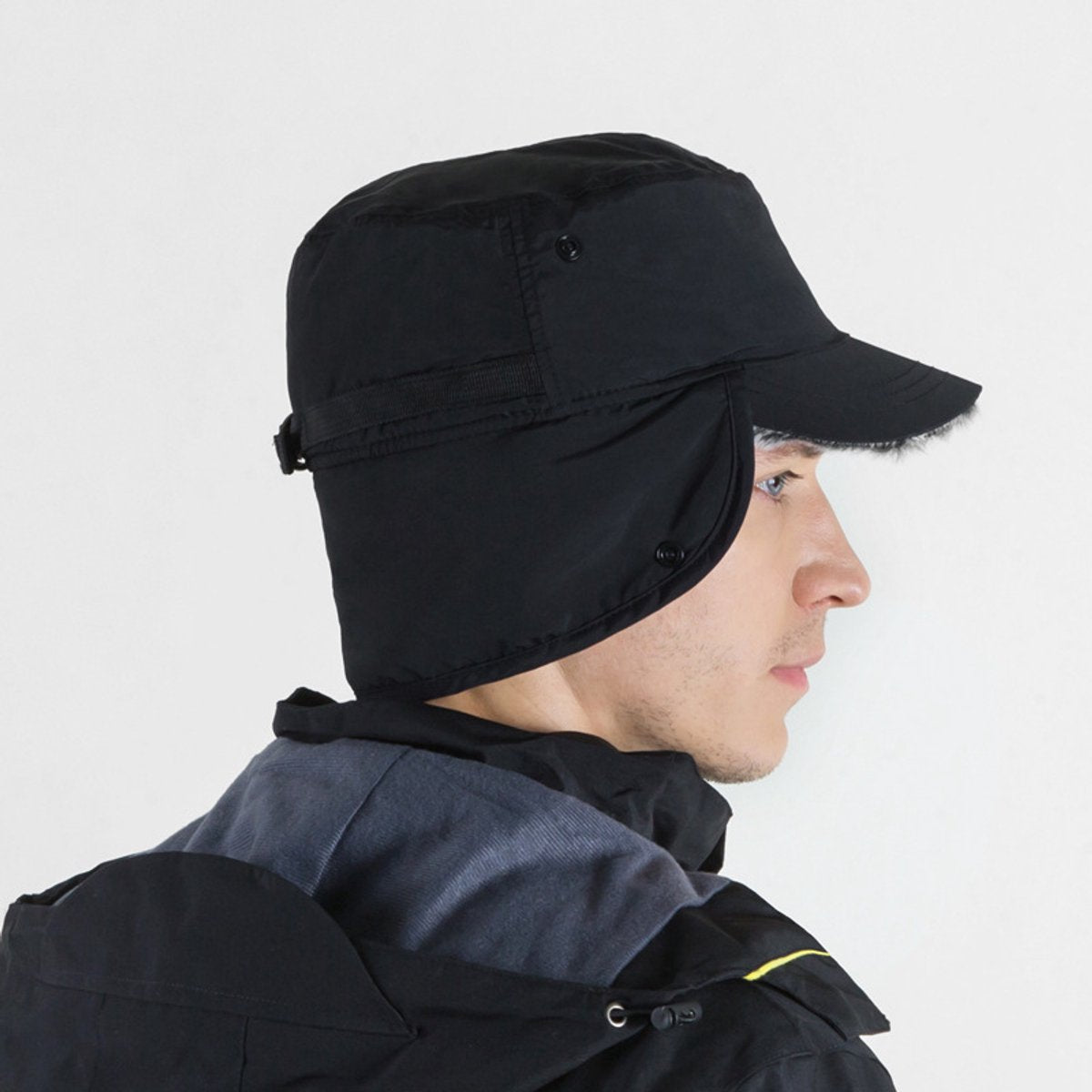 Beanie - Winter hat - Men's winter hat - Winter ear flap hat - with visor - with ear flaps - Ski hat - Cold weather - Trapper hat - Ear warmers Water-repellent outdoor hat - Winter - for outdoor sports, skiing, cycling, hiking, running - black - Image 2