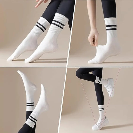 pairs - Socks - Women's high Pilates non-slip socks - Yoga Pilates Socks with Grip - Non-slip Cotton Socks - Yoga Socks - Non-slip ankle socks - for Ballet, Dance, Workouts - White - Image 3