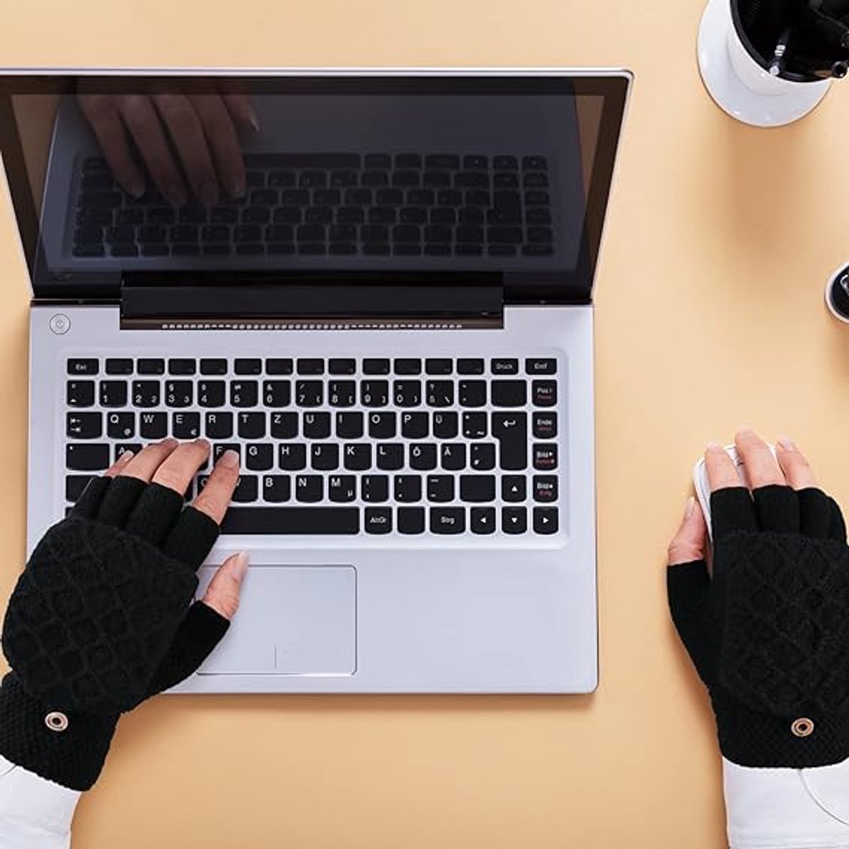 2 Pairs USB Heated Gloves - Heated Gloves - Electric Heating - Double-Sided Heating - Knitted Heated Gloves - Warm Winter Gloves - Gloves with Heating - Gloves - Winter - Unisex - Grey/Black - Image 2
