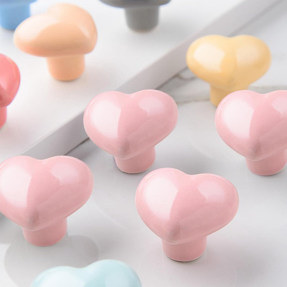 Set of 6 pink ceramic knobs - heart shape - with screws for drawers - cabinets - kitchen furniture - decorative handles - Image 3