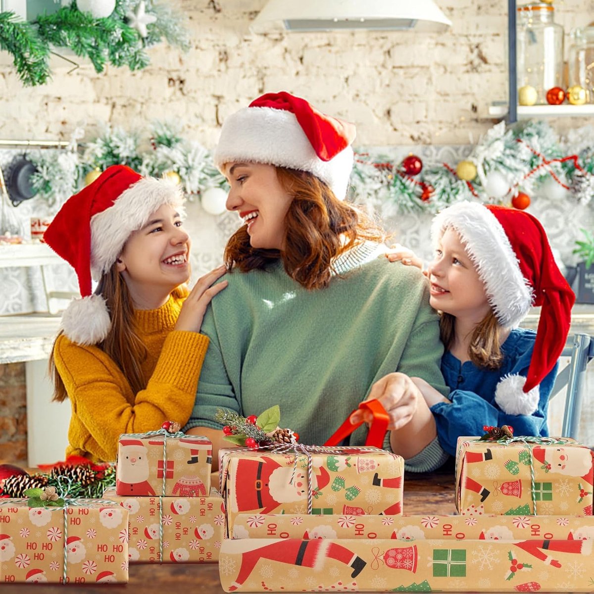 Wrapping paper - Christmas wrapping paper - Christmas gift paper - Wrapping paper with figures - 43 x 300cm - 2 Rolls - Christmas paper wrapping paper for Christmas - Christmas paper wrapping paper for children - gift paper - Kraft gift paper - Christmas  - Image 4