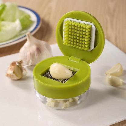 Garlic press - garlic chopper - Garlic Press - Suitable for Garlic - Manual Garlic Press - kitchen gadget press - Garlic presses - storage container - Ginger press - stainless steel knife cutter - crusher - for home and camping - Green