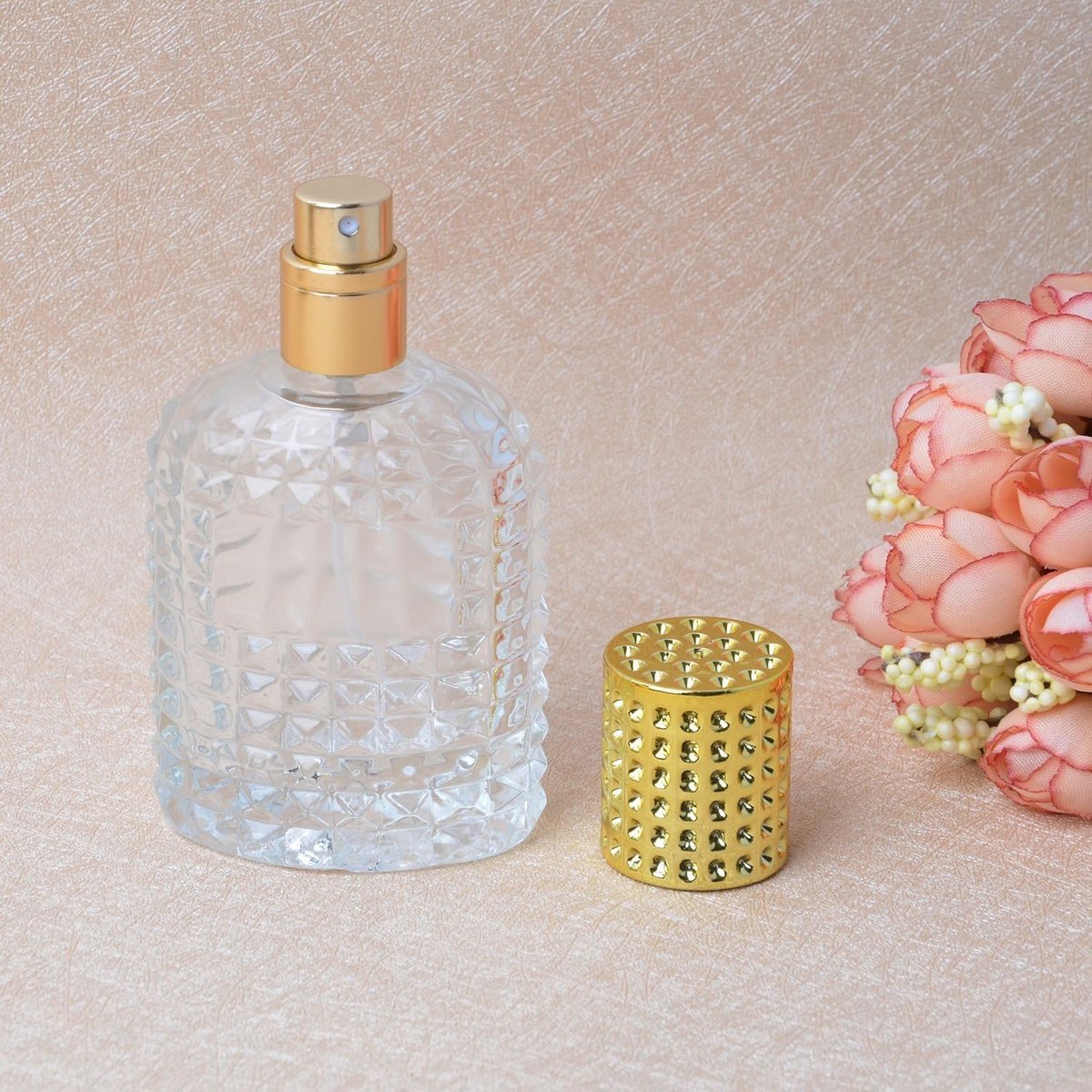 Mini perfume bottles - 50ml - Empty spray bottle - Travel bottle - Perfume atomizer - Perfume bottles - Refillable - Gold - Transparent - Glass - For travel, going out, handbags - Image 2