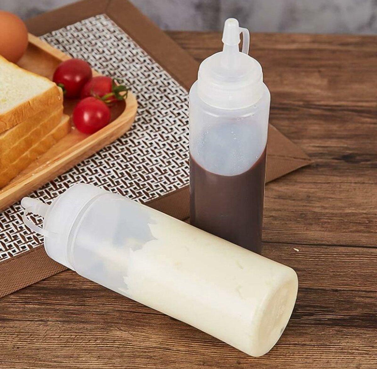 4 pieces - 200 ml - Dosing bottle - Squeeze bottle - Sauce bottle - Garnish bottle - Plastic - White - with spout cap - Leak-proof lids - With check marks - For garnish, sauce or batter - Image 6