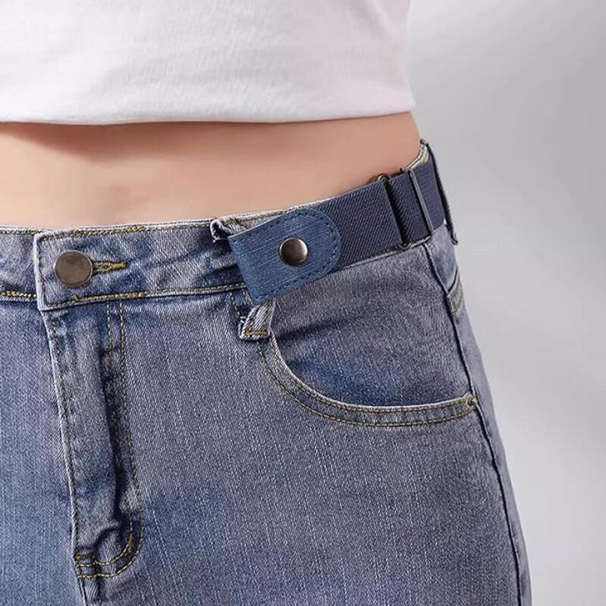 Buckle-Free Belt - 4 Pieces - Elastic Belt Without Buckle - PU - Buckle-Free & Elastic Belt for Women & Men - Buckle-Free Belt - Belt Without Holes - Suitable for Pants and Skirts - 3cm Wide - Black/White/Light Blue/Dark Blue - Image 5