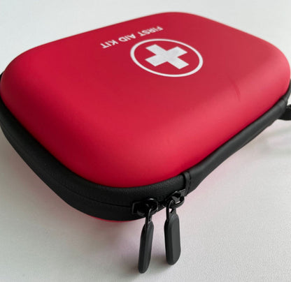 First aid kit - First aid kit - Survival kit outdoor emergency kit - First aid kit sports - First aid sports bag - Red - First aid kit - First aid drum - PU - red - 17.6*12*5.5cm - Image 2