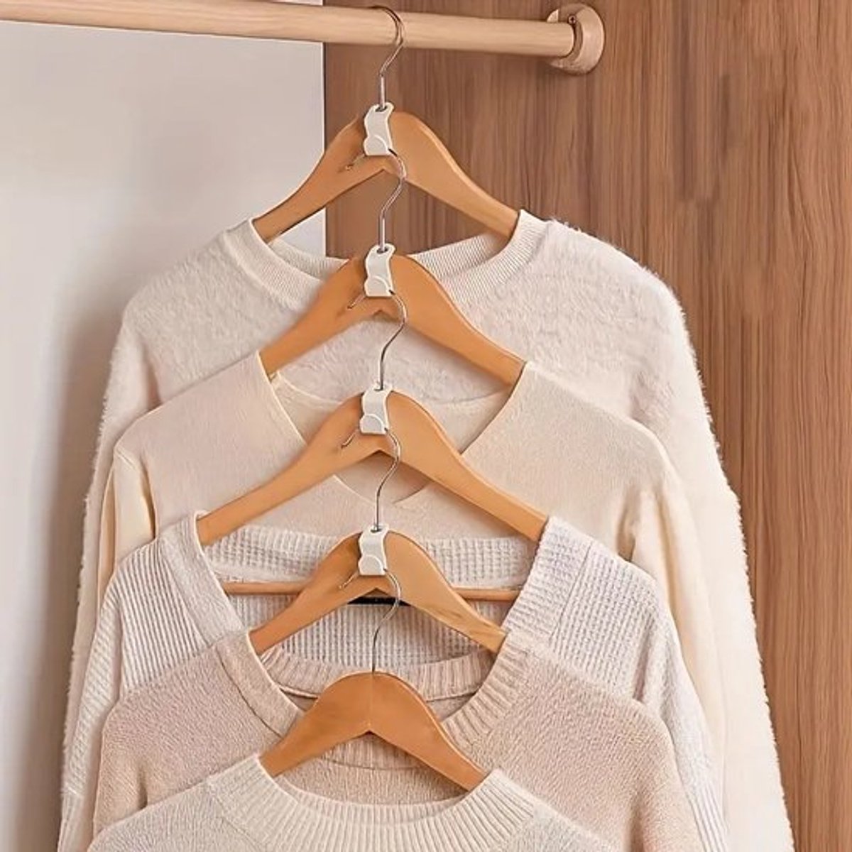 50 Pieces - Coat Hook - Hanger Connector Hooks - Coat Hook - Hanging Hooks - White - Hanger Extension Clips - Plastic - for Outfit Cascading Hanger Hooks - Space-Saving Organizer - Image 5