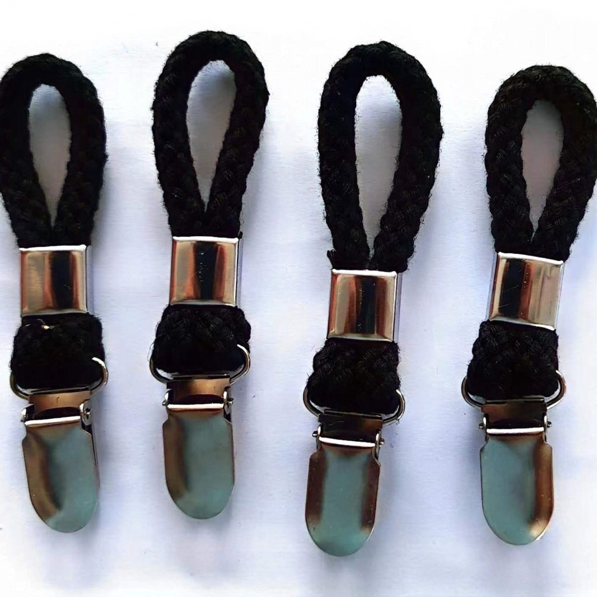 4 pieces - Towel clip - Towel rack - Kitchen towel clips - 11.5*2.3 cm - Black - Multifunctional clips - Suitable for home cupboards and bathrooms - Towel clip made of cotton rope - Image 3