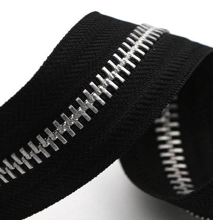 Zipper - Pack of 2 - Two-way zipper - Double slider - Divisible - Silver teeth - Black, silver - No. 5 70 cm - For jackets and coats - Image 2