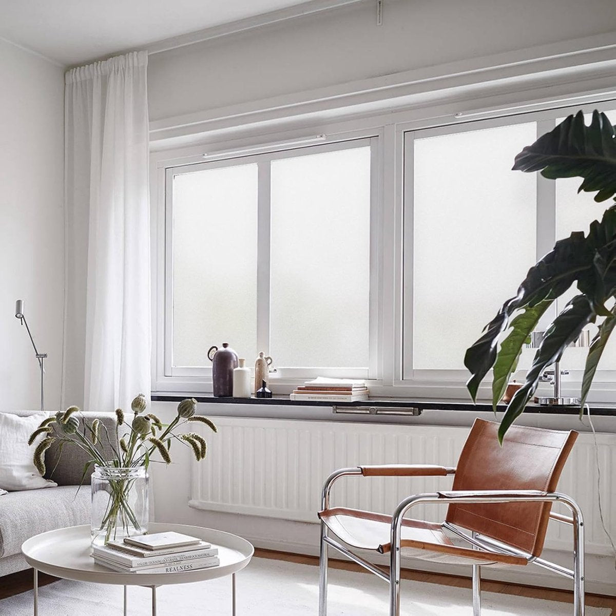 Window film - Decorative film - PVC - Anti-glare - Privacy window film - Privacy protection - Static adsorption window sticker - Suitable for windows, sliding doors, bathrooms, offices, meeting rooms - 45*100cm - Matte white - Image 5