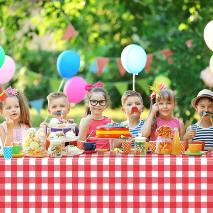 Tablecloths - Tablecloth - PEVA - Rectangular tablecloth - Water-repellent - Indoor and outdoor - Picnic tablecloth - Red checked tablecloth - Suitable for picnics, camping and parties - 137 x 274cm - Red - Image 3