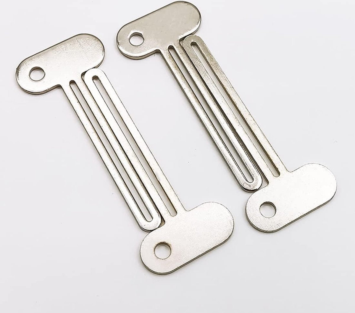Toothpaste Squeezer - 4 pieces - Tube Squeezer - Stainless steel - silver - key-shaped - Environmentally friendly - Ergonomic design - Suitable for toothpaste, creams, gels - Image 3
