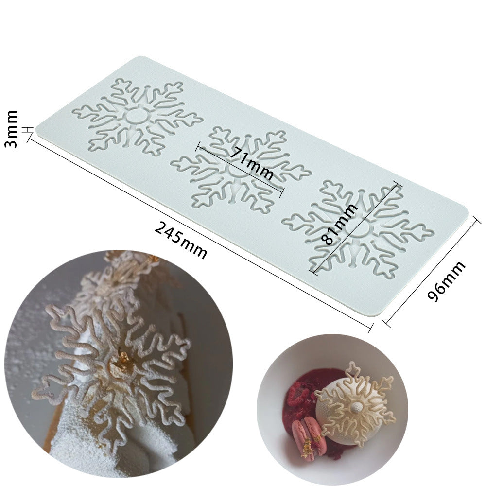 Baking Molds (3-Piece Set) - Silicone Baking Molds - Three Different Shapes - Maple Leaf, Clover, and Snowflake Patterns - Suitable for baking chocolate, candy, and cupcakes, this is a handy tool for creating fun homemade desserts