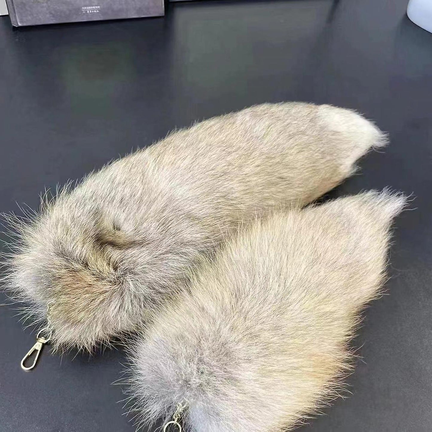 Fake Raccoon Tail Keychain Soft Artificial Fur Tail Pendant Decorative Raccoon Tail Keychain Backpack Key Ring Ornament Bag Decoration - Image 5