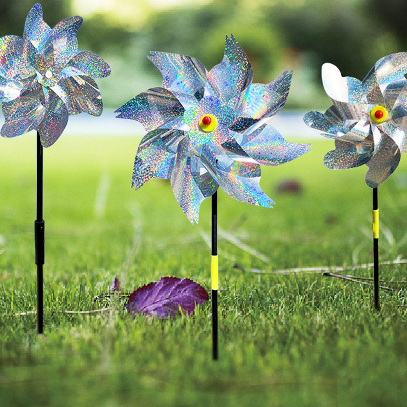 Reflective Scarecrow Wind Spinner Silver 2-pack - Image 3