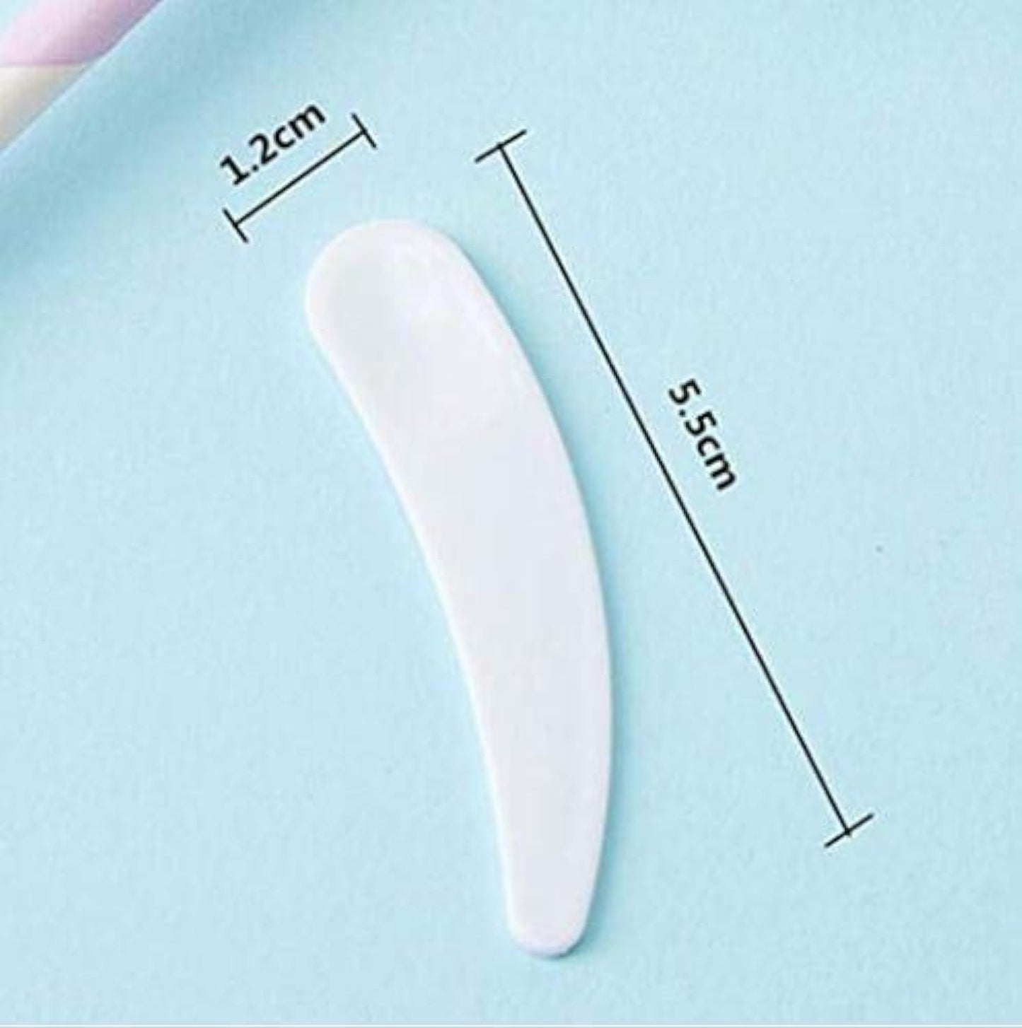 100PCS Disposable Mini Curved Cosmetic Spatula Scoop Makeup Mask Spatula Plastic Spoon,Small Makeup Scoop for Mixing and Sampling. - Image 3