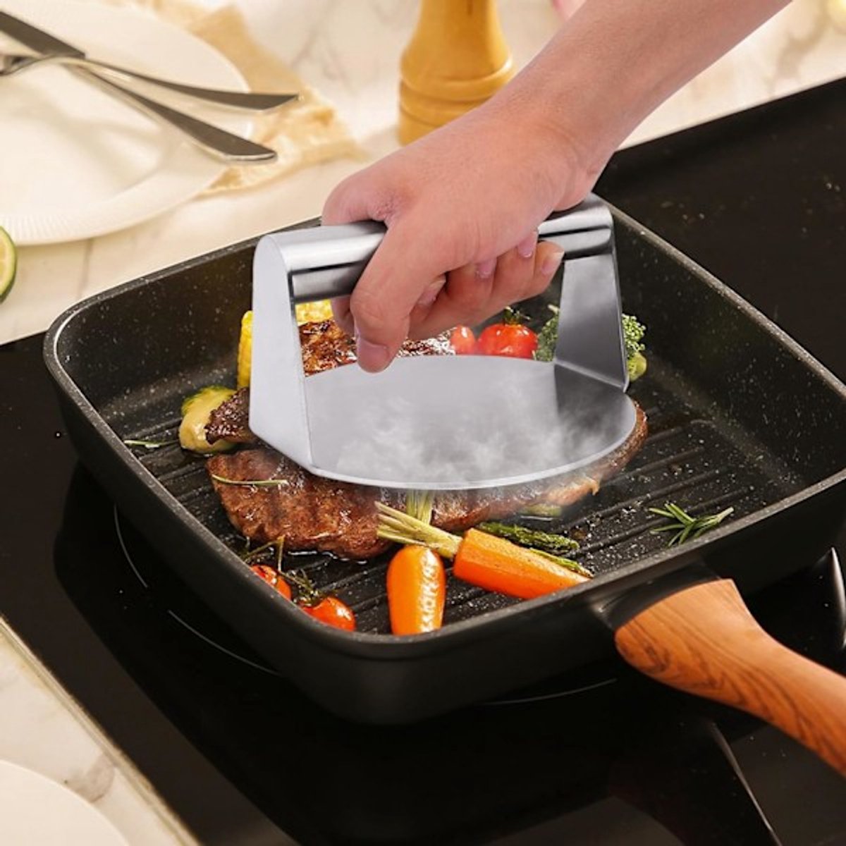 Patty Press - 5.5" Hamburger Press - Beef Patty Press Equipment - Image 3