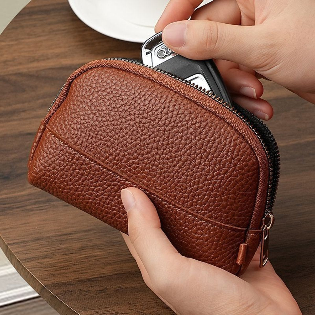 Vintage Wallet with Zip Around - Compact and Beautiful - Key Holder - Mini - Clutch - Coin Purse - Dark Brown - Image 4
