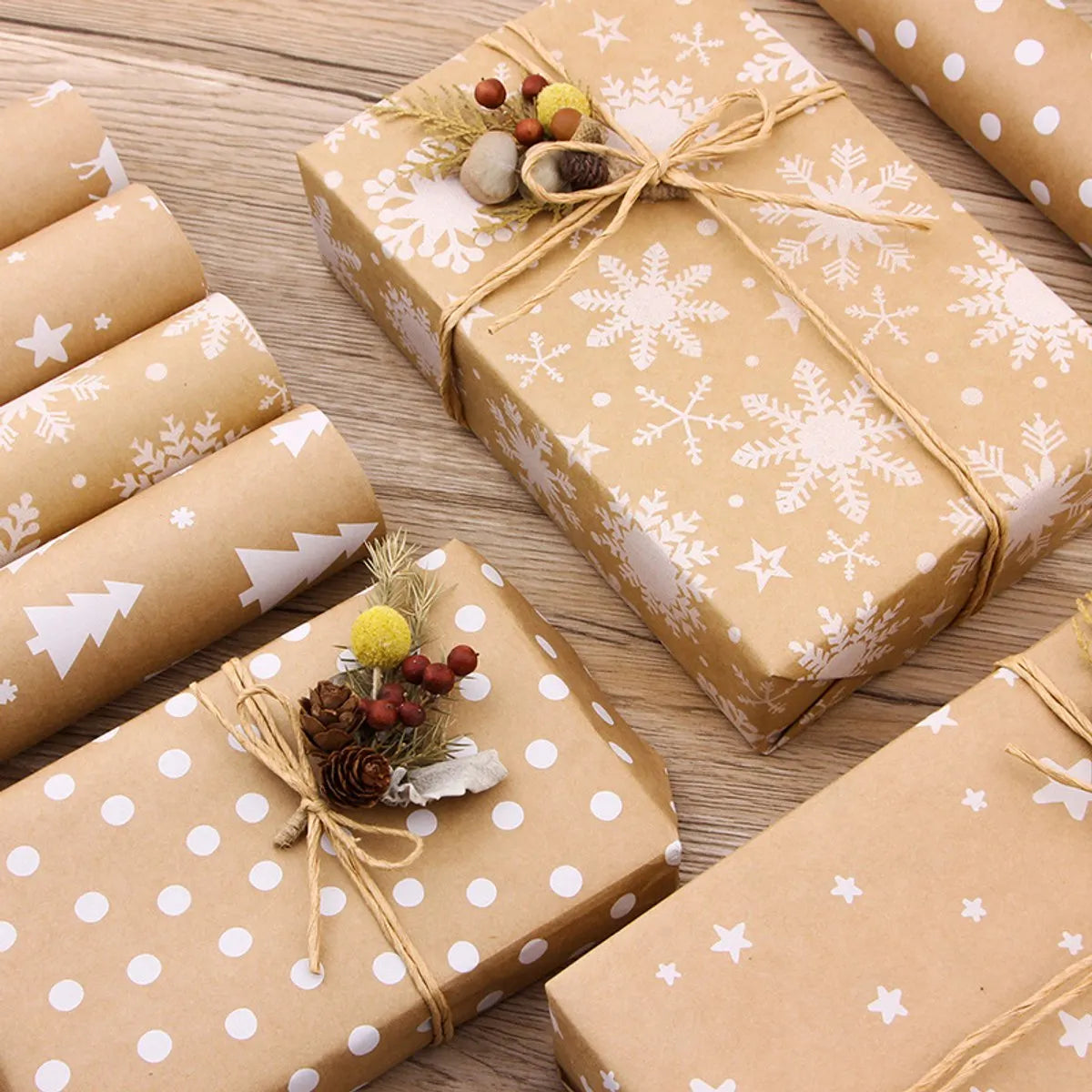 Gift Wrapping Paper - Wrapping Paper - 5 Rolls - Gift Wrapping Paper - DIY Gifts - Eco-Friendly Materials - Wrapping Paper with Christmas Tree and Snowflake Pattern - 0.43*3 Meter - Image 4