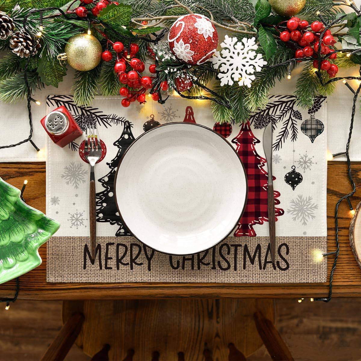 Placemats - Set of 4 - Christmas placemats - Table mats - Coasters - Christmas decorative placemats - 46x31cm - Suitable for party decorations, kitchens and dining rooms - Image 5