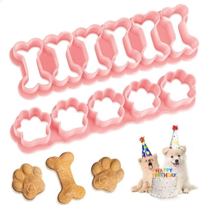 Set of Two Mini Cookie Cutters - 2.5cm Dog Bone Cookie Cutter, Dog Paw Cookie Cutter, Homemade Dog Biscuits, Snacks, Cakes & Cookies (Morandi Pink)
