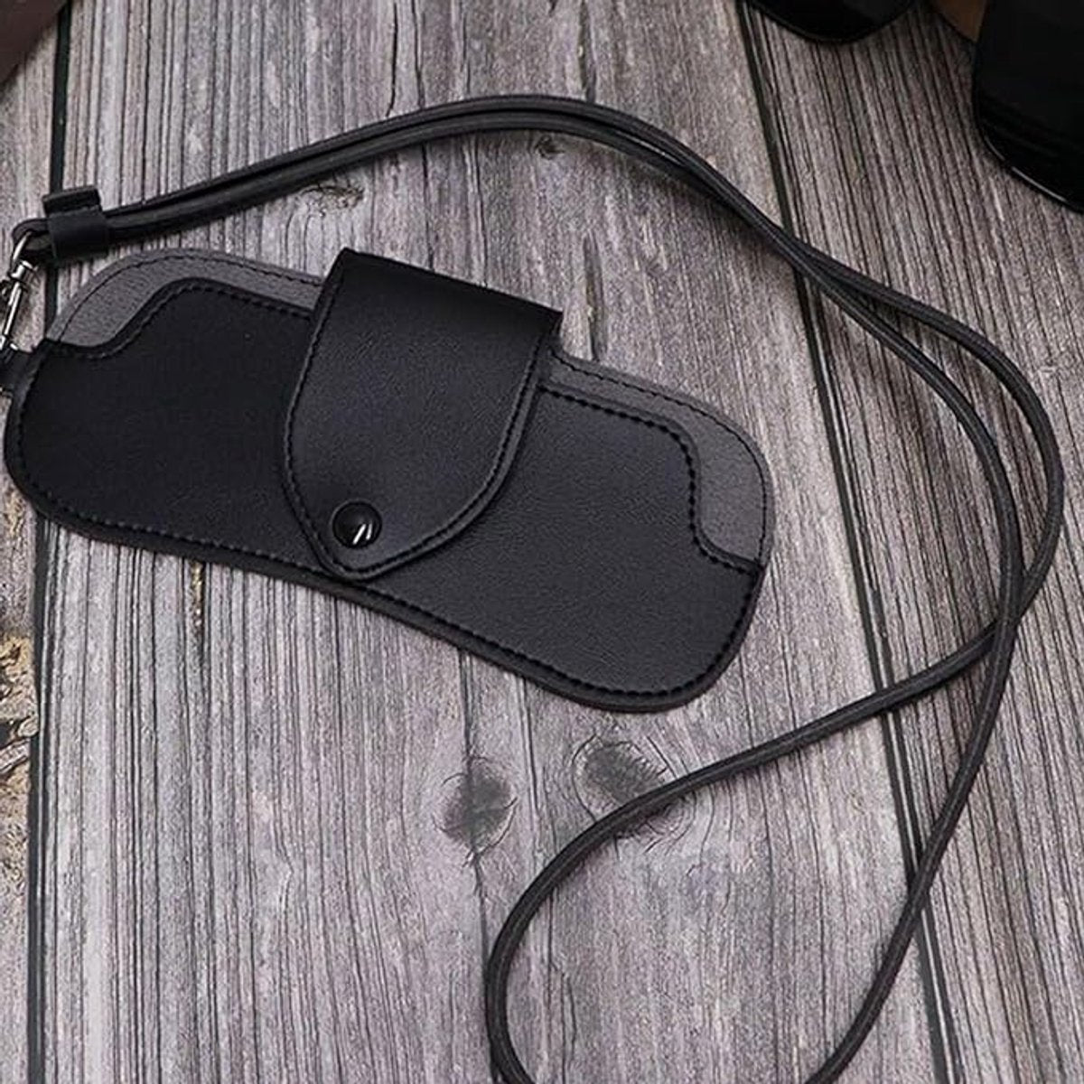 Portable Sunglasses Case - Glasses Case with Neck Strap - Dimensions: 16.5 x 7.4 x 0.9 cm - Compact and Durable Design - Perfect for Hiking, Camping and Traveling - Black - Image 2
