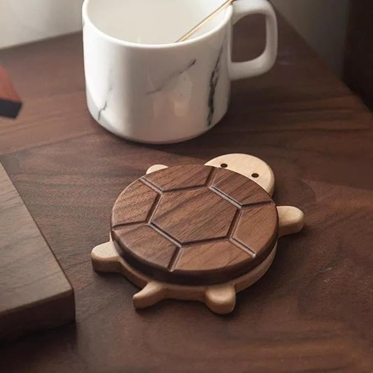 Coasters - Cute coasters - wood - With a stylish turtle design - A fun desk decoration - Perfect for storing all kinds of cups, cutlery and kitchen utensils. - Image 3