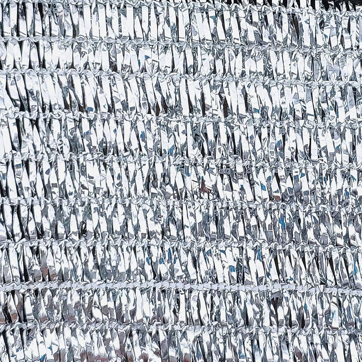 Reflective Aluminum Curtain Net with Eyelets - Sun Protection Cover - 6.5 ft x 6 ft - Image 3