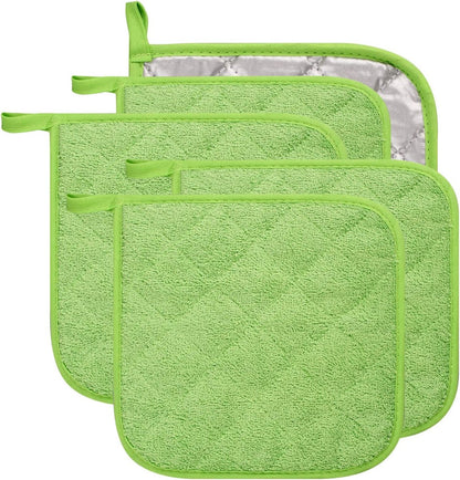 Placemat - Set of 5 Insulation Mats for the Kitchen - Heat Resistant Insulation Mats - Large Coasters for Daily Cooking and Baking (Dimensions: 6.5 x 6.5 Inches, Color: Light Green)