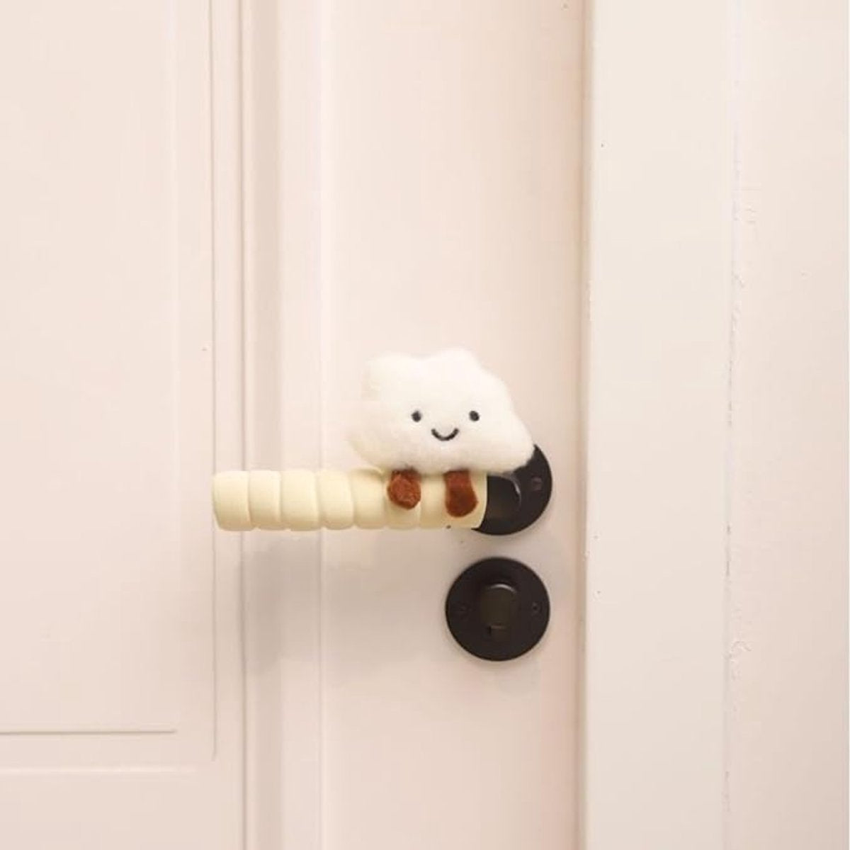 Protective Cover - Set of Two - Cute Cloud-Shaped Door Handle Gloves - Decorative Door Handle Protector Cover - Door Accessories (White) - Image 5