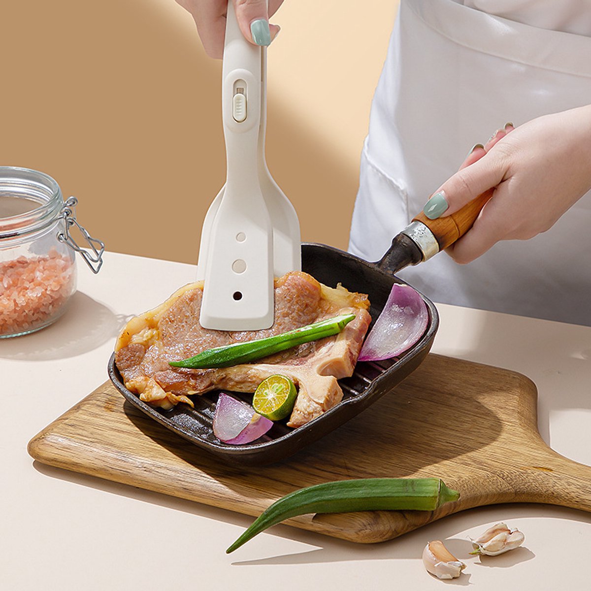 Kitchen Utensils - Spatula - Food Tongs - Heat Resistant Food Tongs - Multifunctional Kitchen Tongs - Fire-Resistant Design - Suitable for grilling, frying, cooking and serving food - Image 2