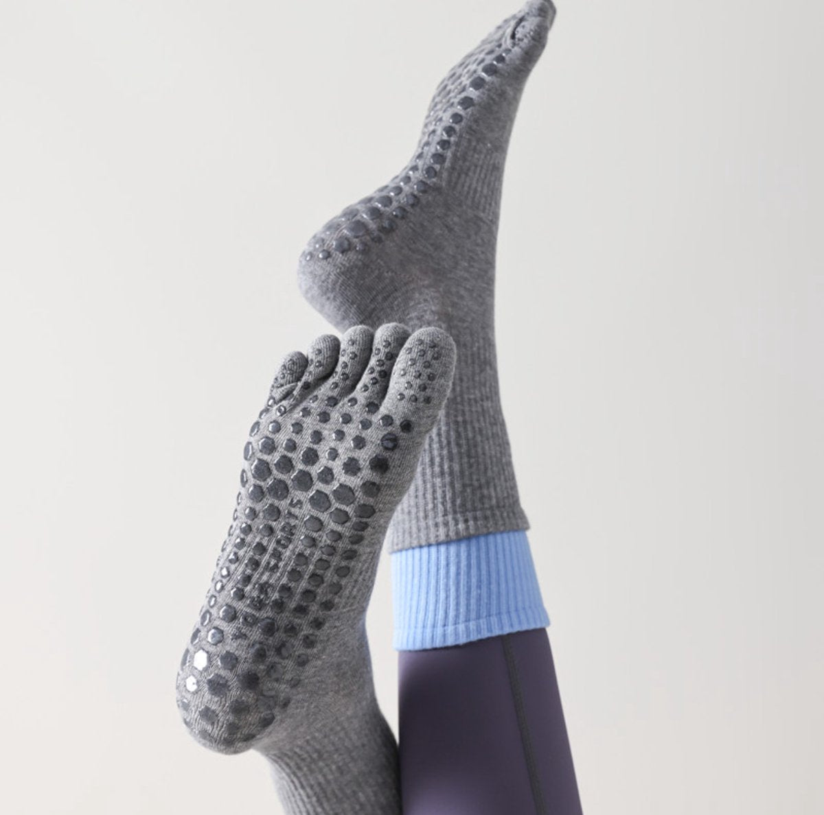 Yoga Socks (2 pairs) - Five Finger Yoga Socks - Non-slip Socks - Toe Socks - Pilates Socks - Suitable for Sports - Fitness - Dance - Gray - Image 2
