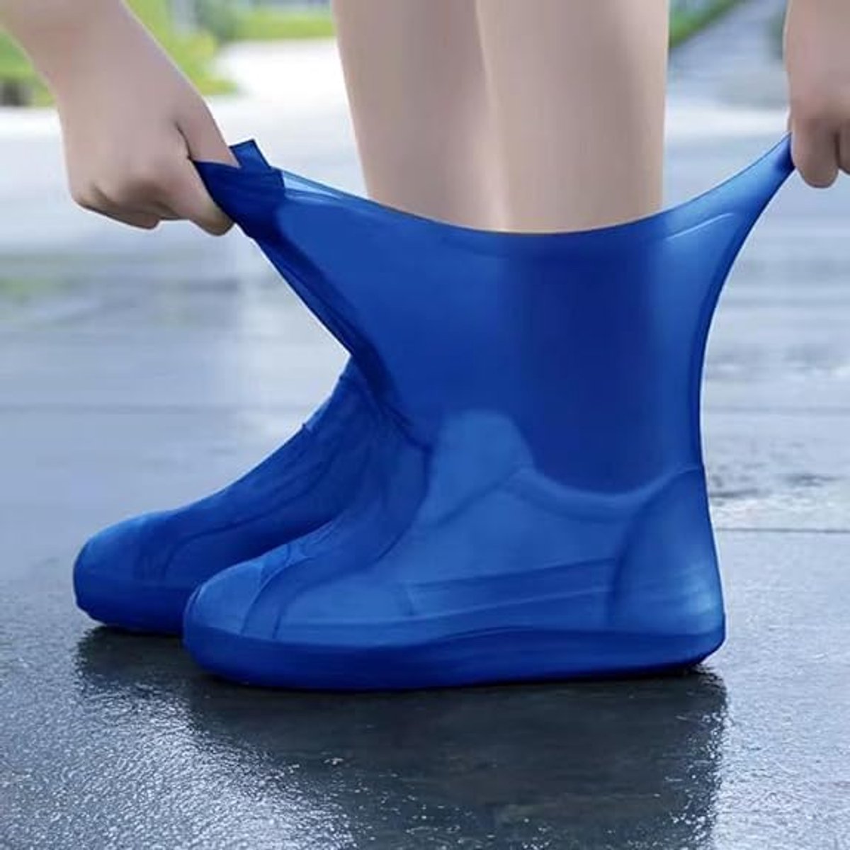 Overshoes - 1 Pair - Waterproof Silicone Overshoes - Reusable, Non-slip, Suitable for Outdoor Activities (Blue - Size L) - Image 3