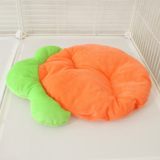 Pet Sleeping Mat - Warm Blanket - Soft Fabric - Cute Radish Shape - Suitable for Cats and Dogs (S-25*33cm)