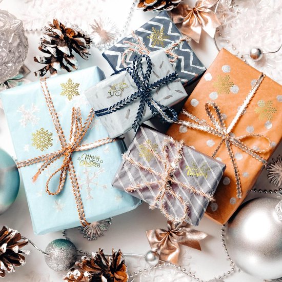 Stickers - 500 sheets - Christmas stickers - Christmas card stickers - Roll of Christmas stickers - Suitable for envelopes, gift boxes, cards, photo albums, crafts, Christmas decorations, etc. - Image 4