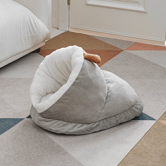Cat Bed - Comfortable Slipper-Shaped Cat Bed - Semi-Enclosed Pet Den - Suitable for Indoor Cats and Small Dogs - Warm Plush Cat and Dog Bed - Non-Slip Bottom - 50*35*30 cm - Gray