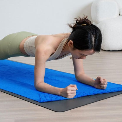 Yoga towel - Moisture-regulating and non-slip - Yoga towel - Quick-drying yoga mat fabric - Breathable yoga mat with mesh storage bag - Suitable for hot yoga, pilates and fitness - Blue - Image 2