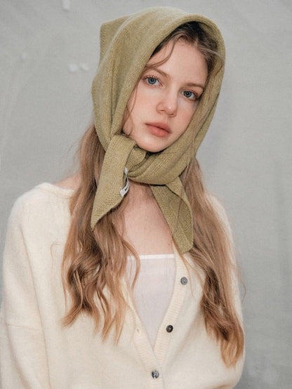Triangular Knitted Scarf - Soft Acrylic Fabric - As a Scarf, Shawl or Blanket - In Solid Colors - Light Gray - Image 5