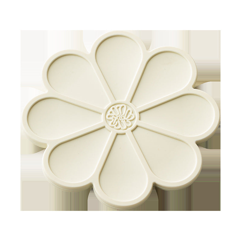 Silicone Mat - Heat Insulation & Anti-slip - Five Colors - Comes with Gold Stand - Flower Shape - Image 4