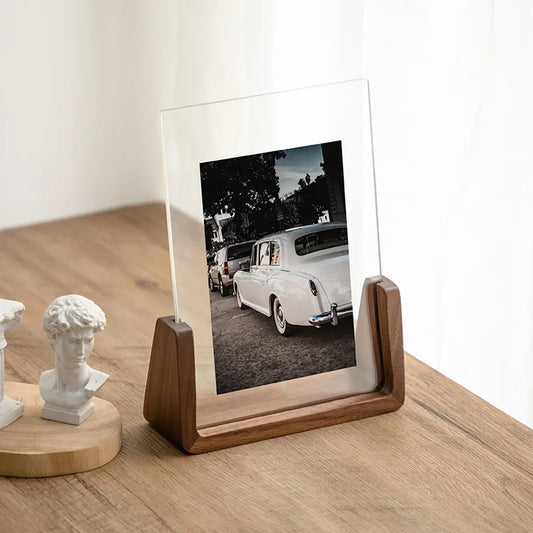 Solid Wood and Acrylic U-Shaped Photo Frame with Freestanding Display Base for Tabletop Photos, 18 x 13 cm, Natural