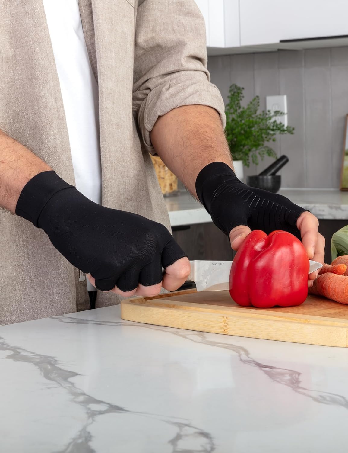 Rheumatism Gloves - Compression Gloves - Unisex - Osteoarthritis - Rheumatism - Arthritis - RSI - Carpal Tunnel Syndrome - M - Copper Half Finger - Image 3