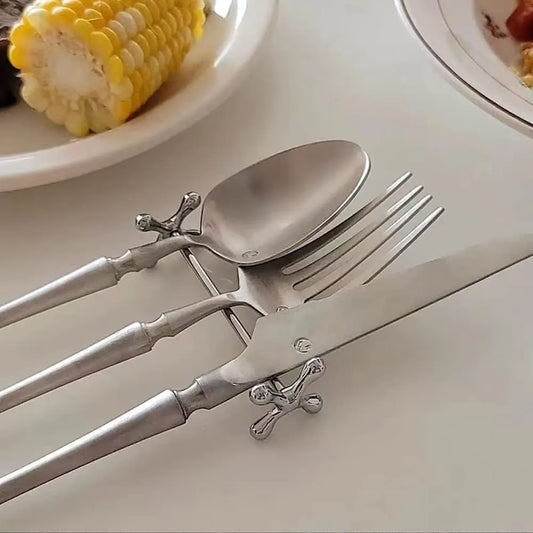 6 Pack Metal Knife Rests, Classic Cutlery Holders for Table Settings, Dinner Parties and Everyday Dining, Gold, 8 x 3 cm - Image 2