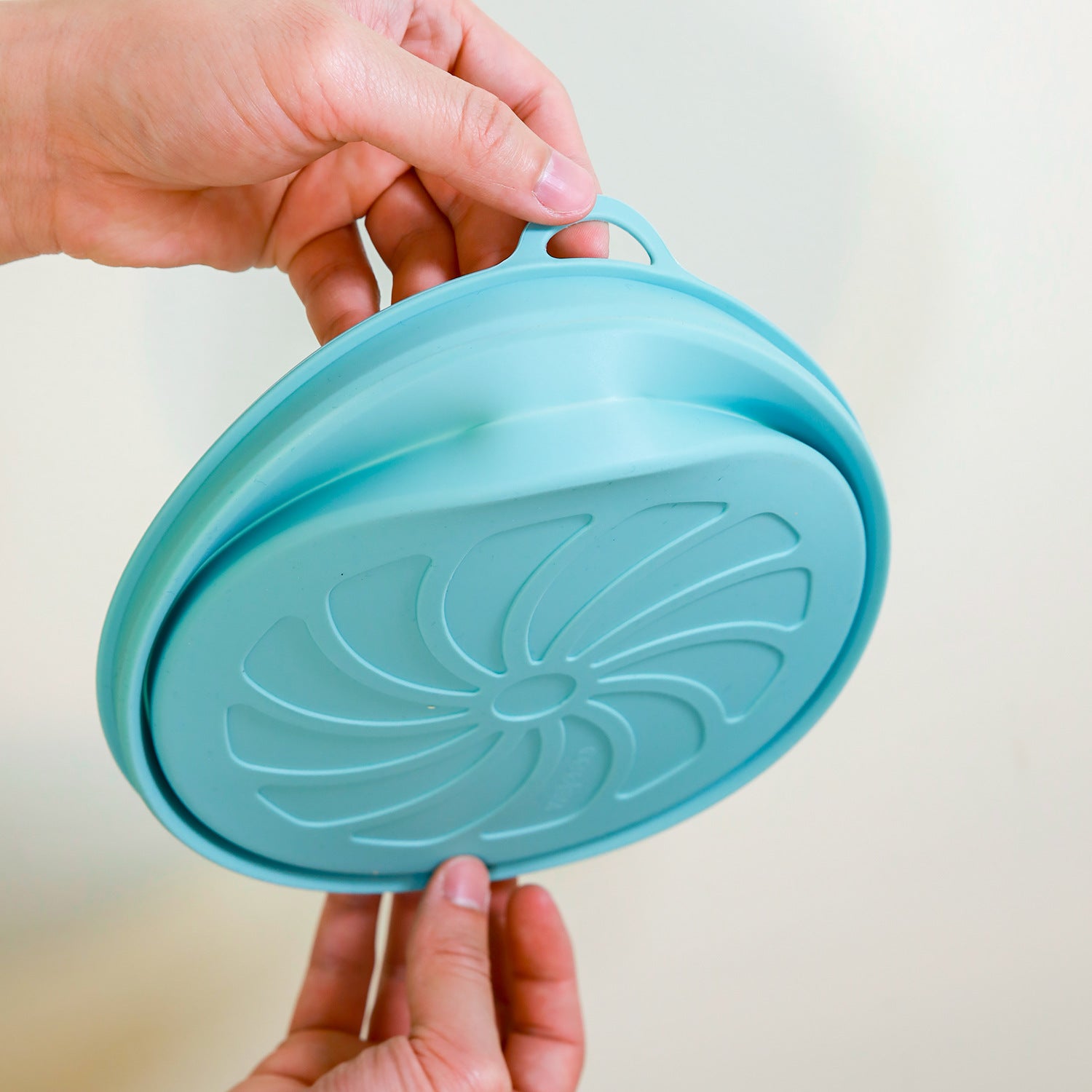 Silicone Airfryer Basket Foldable - 3pc - Reusable Basket - Heat Resistant & Dishwasher Safe - Round - Image 2