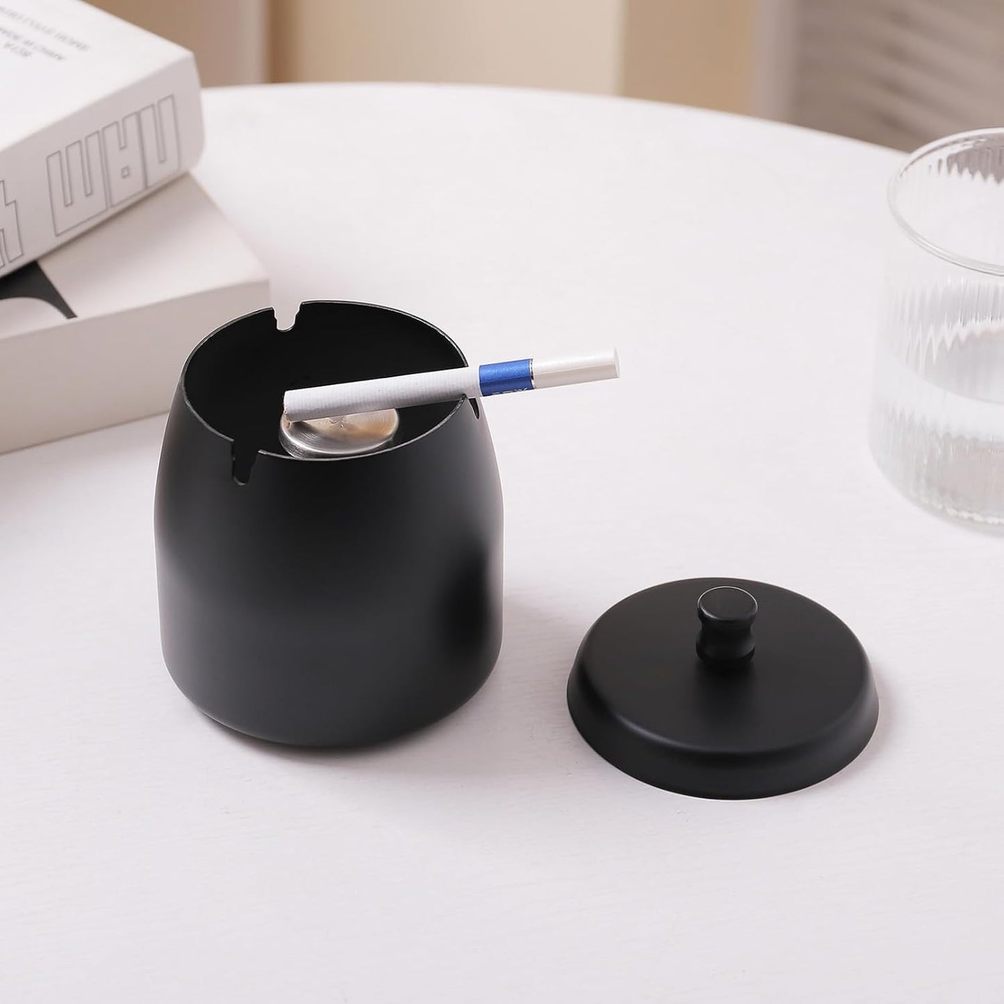 Stainless Steel Ashtray with Lid - Black - Ø 8 cm - Wind Ashtray for Outdoor & Indoor Use - Storm Ashtray - Image 2
