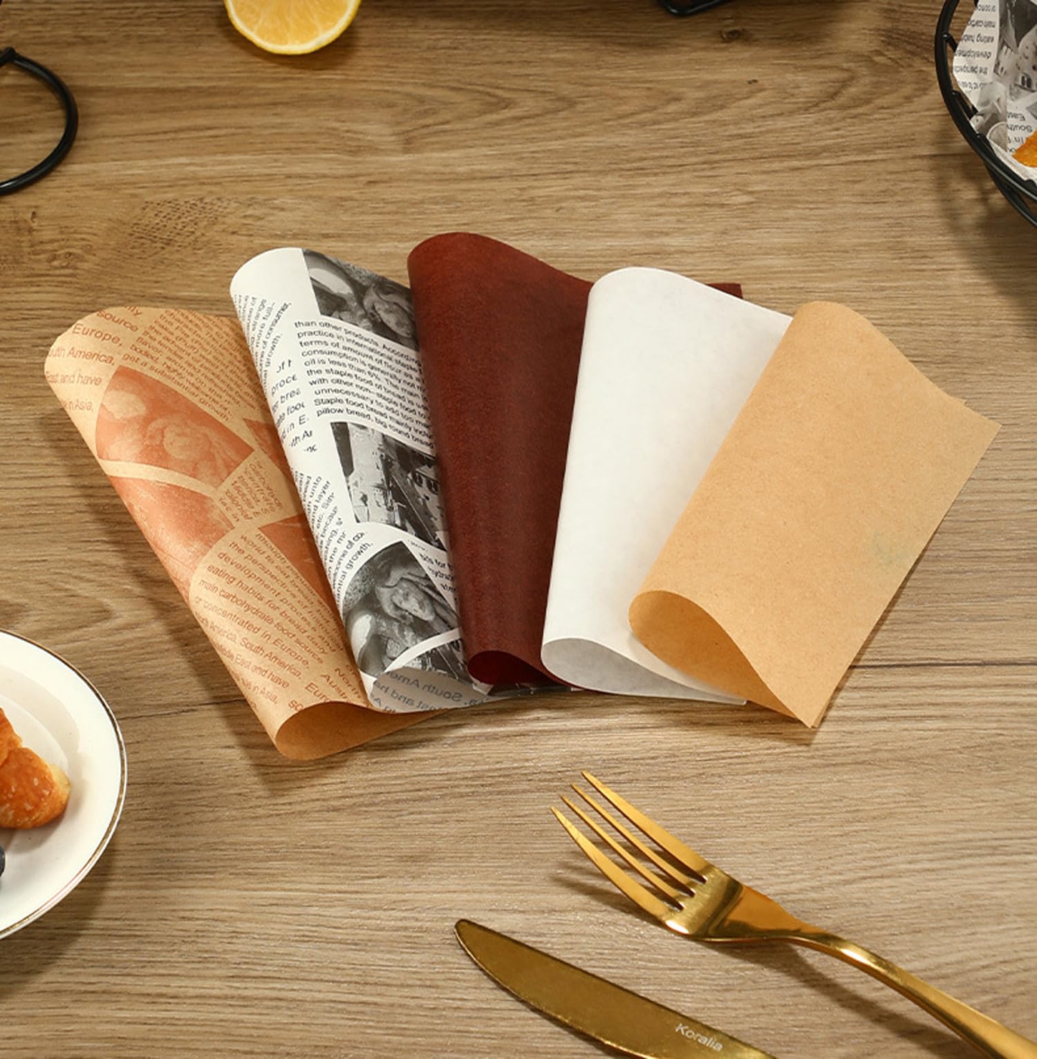 Silicone baking paper wax paper - for cooked food, 100 sheets square kraft paper for absorbing oil, newspaper for sandwich and food baskets, suitable for cakes, bread, fries, pizza, hamburgers, hot dogs - Image 6